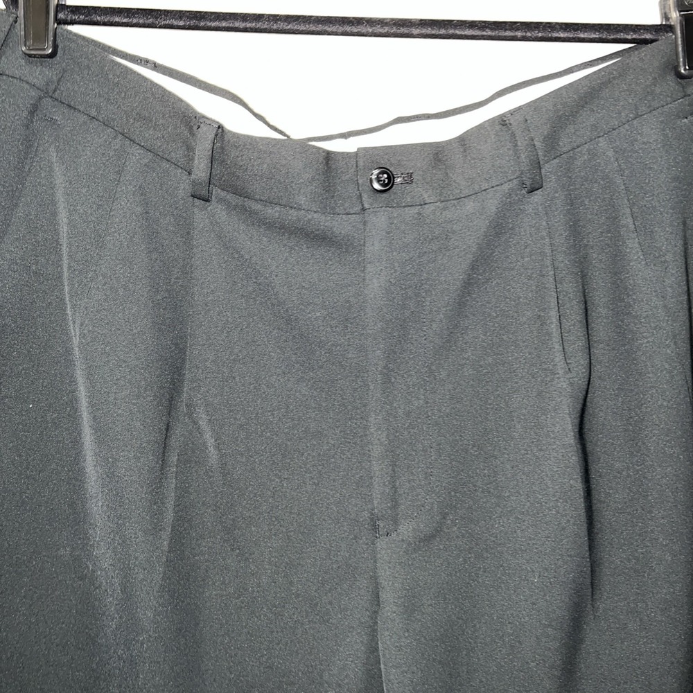 Alan Flusser Golf Men Pleated Dress Shorts Sz 40 Black Lightweight Poly Classic - Picture 6 of 11